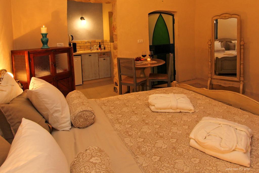 ホテル Beit Ha'Omanim ツファット 部屋 写真